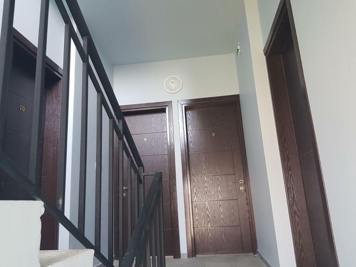 Femily Hotel In Batumi Mareti Str 2 Kültér fotó