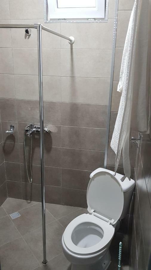 Femily Hotel In Batumi Mareti Str 2 Kültér fotó